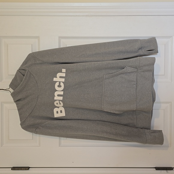 Hoodie - Bench - Medium - Picture 1 of 4